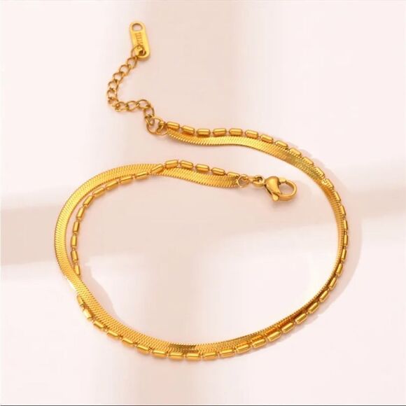 #39 Double Strand Gold Bracelet - Picture 3 of 7